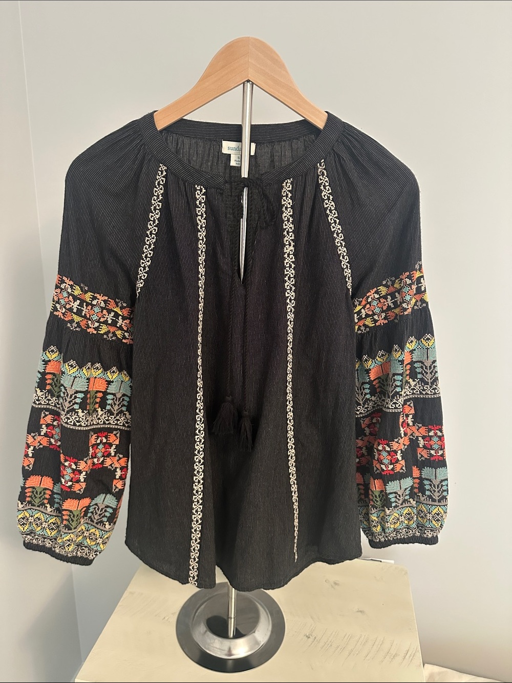Sundance Black Blouse with Multicolor Embroidered Sleeves Size S